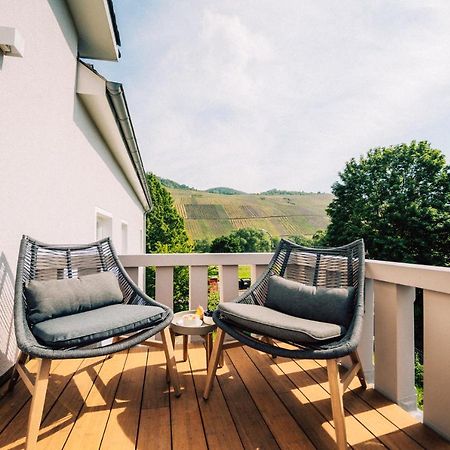 Gut Foersterlay - Exklusive Boutique Apartments Im Historischen Winzerhaus Direkt An Der Mosel Lösnich Εξωτερικό φωτογραφία