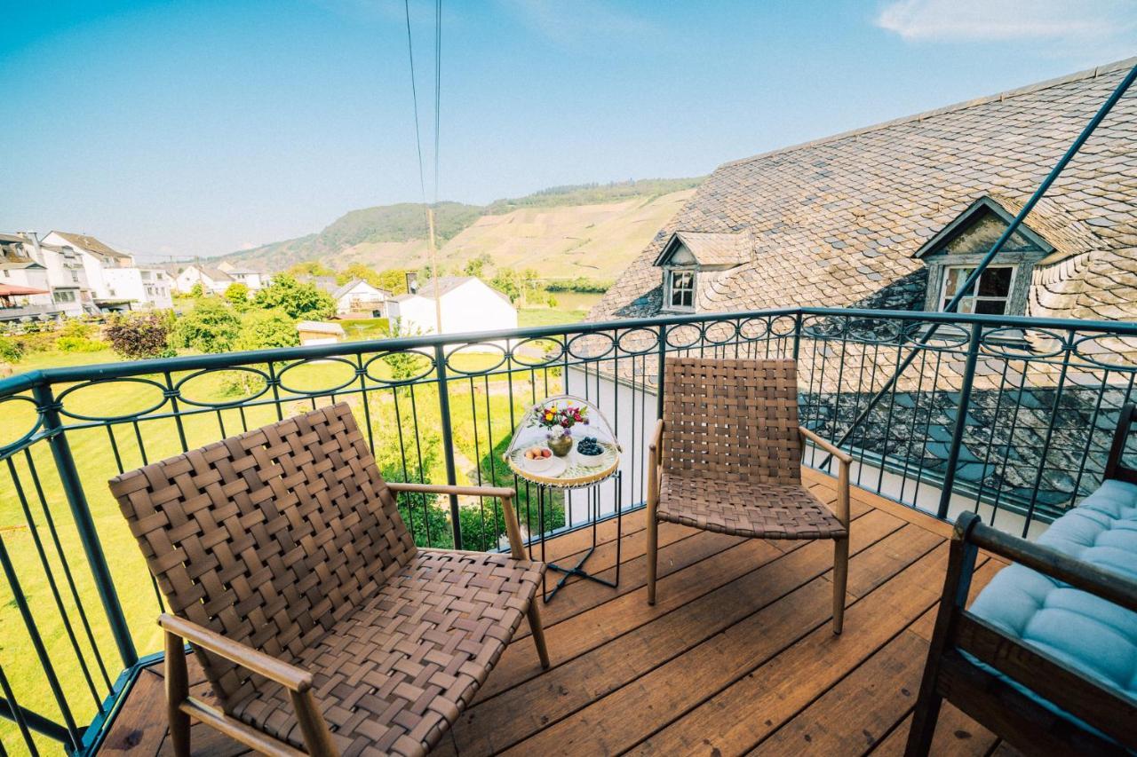 Gut Foersterlay - Exklusive Boutique Apartments Im Historischen Winzerhaus Direkt An Der Mosel Lösnich Εξωτερικό φωτογραφία