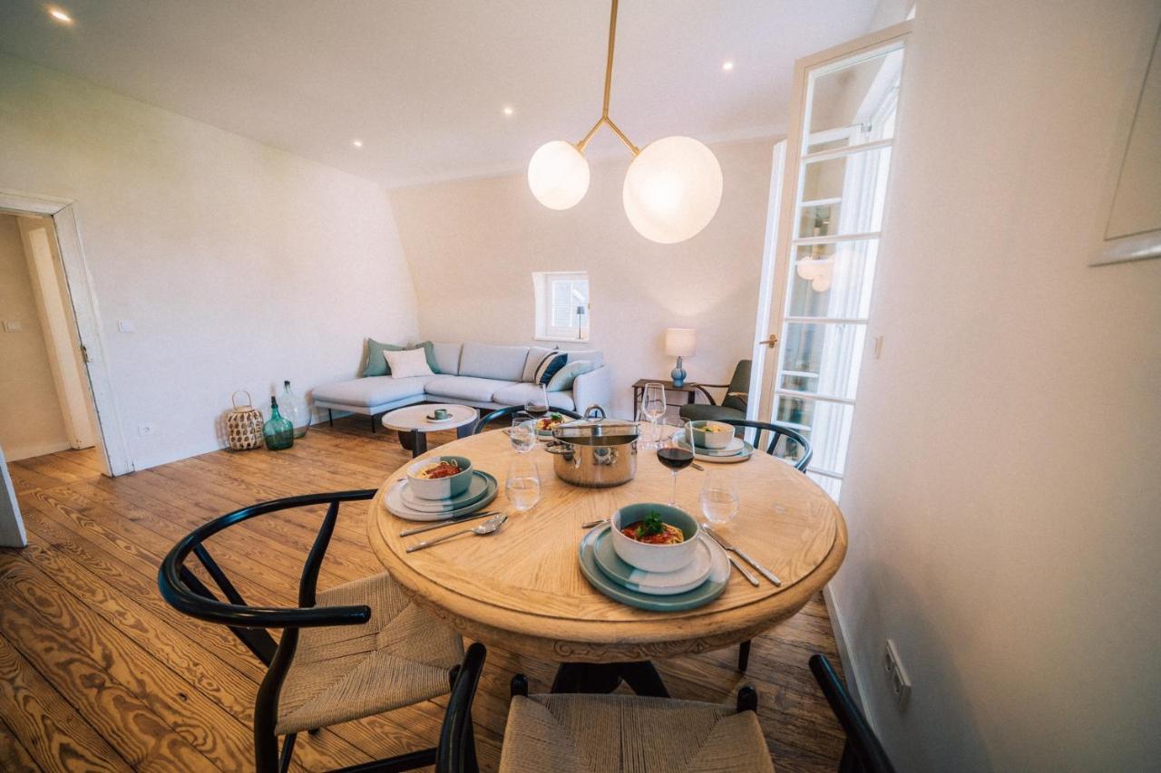 Gut Foersterlay - Exklusive Boutique Apartments Im Historischen Winzerhaus Direkt An Der Mosel Lösnich Εξωτερικό φωτογραφία
